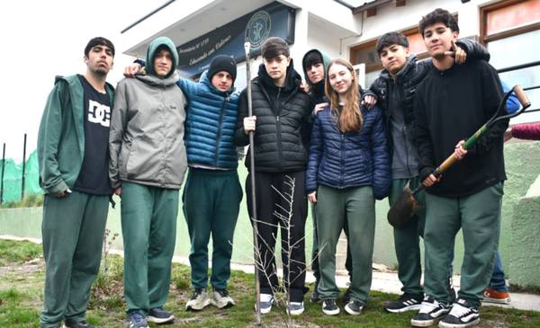 El programa «Escuelas Verdes» llegó a la Fundación Educativa Esquel