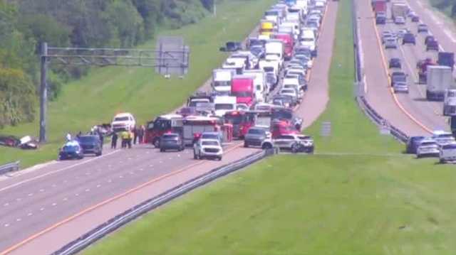 High-speed crash closes I-4 WB at Volusia, Seminole county line