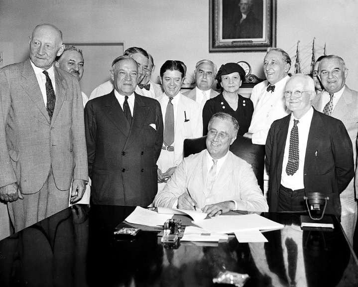 Today in History: August 14, FDR signs Social Security Act