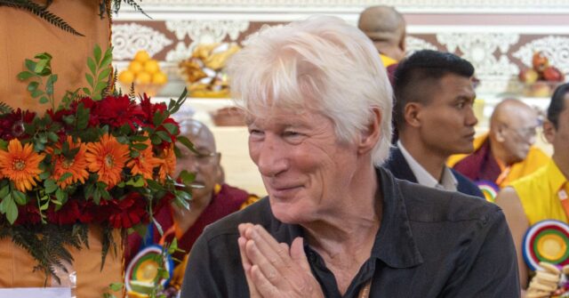 Richard Gere Uses Debunked Hamas Death Stats to Attack Israel