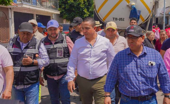 Secretaría de Salud de CDMX y alcalde de la GAM atienden colonias afectadas por las lluvias; instalan módulos móviles de atención médica
