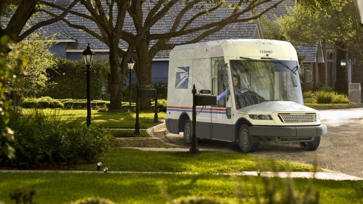 Republican lawmakers look to strip federal EV funding for USPS