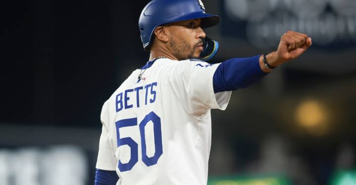 Dodgers notes: Mookie Betts, Shohei Ohtani, Roki Sasaki