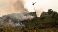 Detenido un hombre de 75 años que hizo una hoguera para cocinar y provocó el incendio de Molinaseca