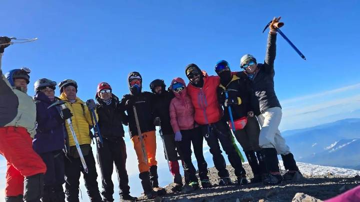 Senderistas no se detienen, suman kilómetros de aventura