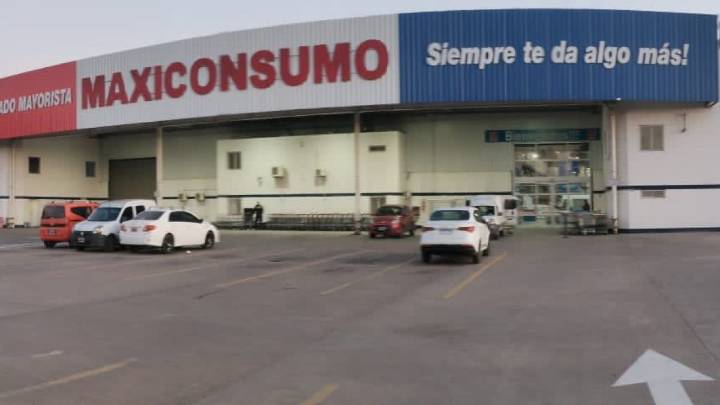 Maxiconsumo anunció bajas del 4% en sus precios luego de haber aumentado hasta un 15%