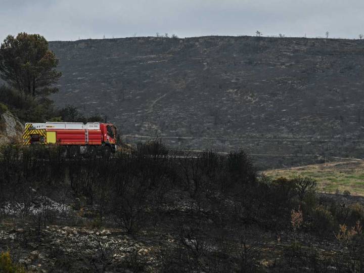 High temperatures threaten to reignite blaze in France