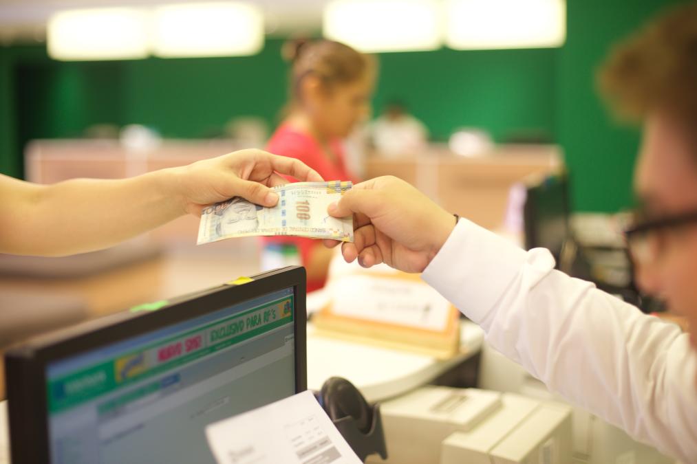 Crédito al sector privado creció 3.8% en julio, según el BCR