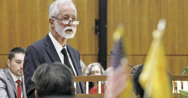 New Mexico and local leaders push back on Trump plans to penalize 'cashless bail' jurisdictions