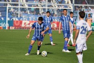 El uno por uno de la derrota del Tomba ante Vélez Sarsfield