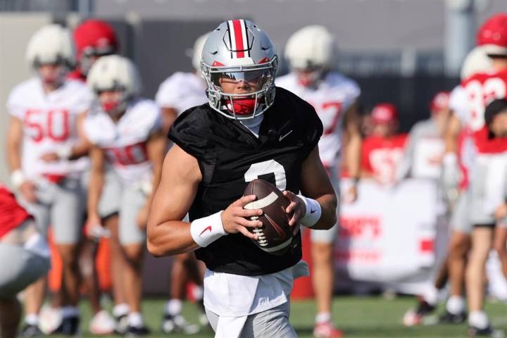 Ohio State's QB competition between Julian Sayin and Lincoln Kienholz remains too close to call
