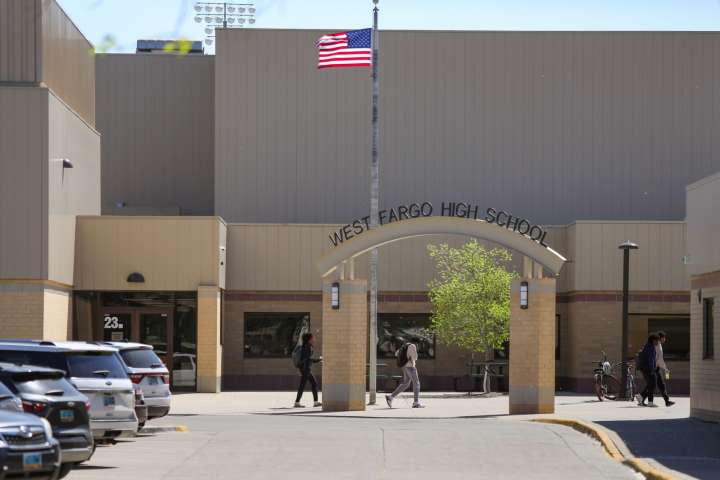 West Fargo High School briefly locks down