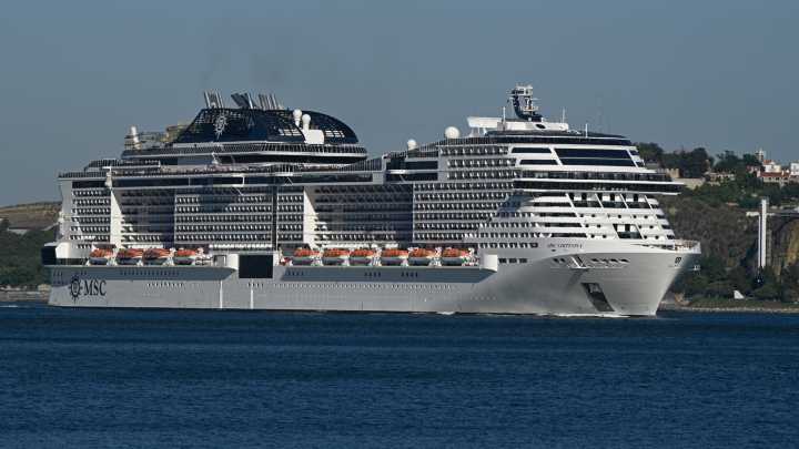 Major cruise line abruptly cancels five months of voyages - customers with tickets are given three options