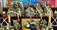 Miles despiden en Bogotá al senador Miguel Uribe Turbay
