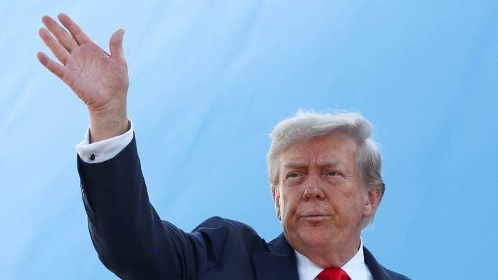 See what President Trump's approval ratings are nationally and locally