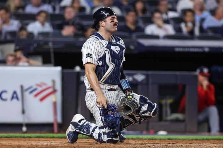 Yankees' demoted catcher is storming back to reclaim his job