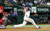 Reports: Rangers SS Corey Seager set for appendectomy
