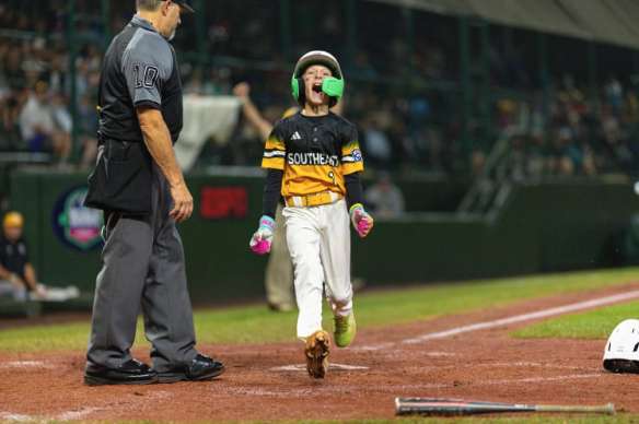South Carolina eliminated from the Little League World Series by Nevada, 5