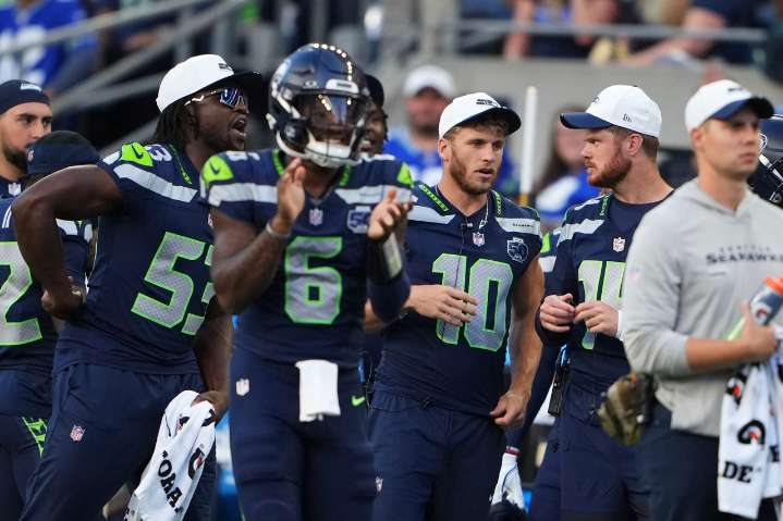 How to watch Seahawks vs Chiefs NFL game streaming for free today; Channel, odds nfl footbal, nfl preseason, pat mahomes, kenneth walker, travis kelce