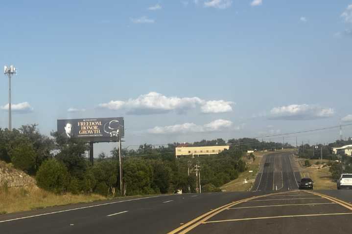 6 trending Austin-area stories: billboard complaints, roadway ...