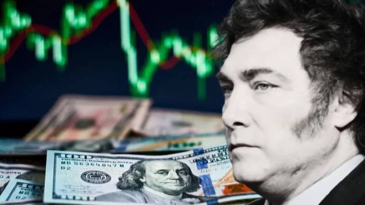 «El dólar subió 10,7% en julio»: el mayor salto cambiario en casi dos años y su impacto en la economía
