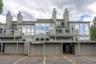 A first look at 3548 N Lake Creek Drive, 2223