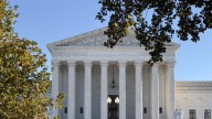 Trump lleva la batalla arancelaria a la Corte Suprema tras revés judicial