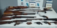 Amenazó a un vecino en La Plata tras una pelea, allanaron su casa y encontraron un arsenal de armas