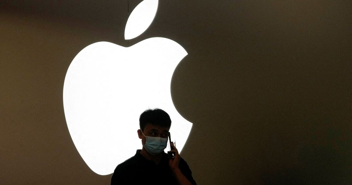 Apple alista el lanzamiento de su IA, incluye un robot como apuesta