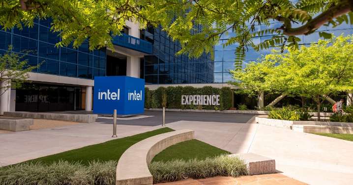 Intel will give the U.S. government a 10% stake, Trump says