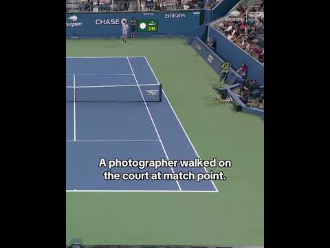 A camera person delayed match point 👀