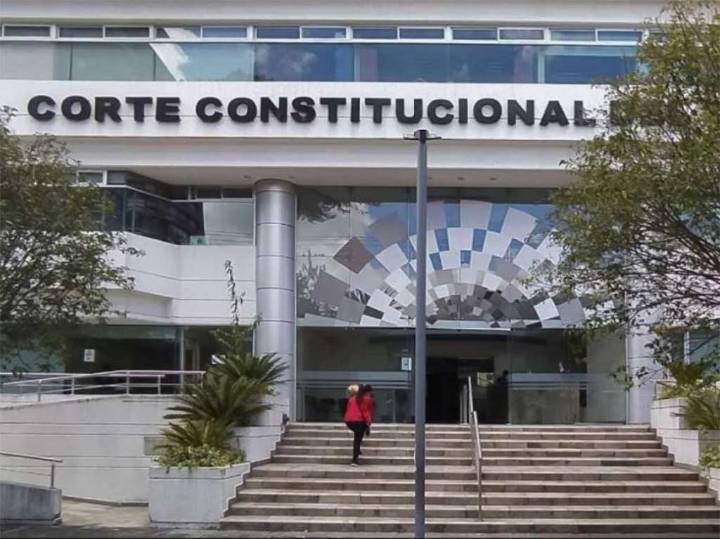 Diferida audiencia sobre polémica ley en Ecuador
