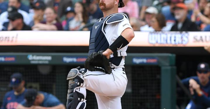 Tigers 4, Royals 2: The Sheriffs are in town