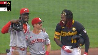 MLB's Tallest Young Stars Took a Photo Next to Much Shorter Infielder