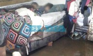 No para de llover en La Plata y en los barrios ya reportan serios inconvenientes