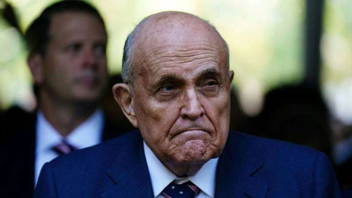 Rudy Giuliani sufrió un grave accidente automovilístico tras brindar apoyo a una víctima de violencia doméstica
