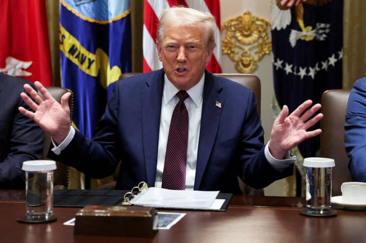 Trump says he may recommend a Republican national convention before 2026 midterm elections