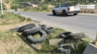 Más de 30 llantas abandonadas en Elisa Griensen; autoridades advierten sanciones