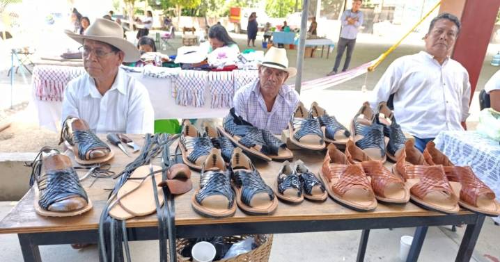 Adidas se disculpa por plagiar huaraches artesanales de Oaxaca: ‘Nos comprometemos a actuar con su guía’