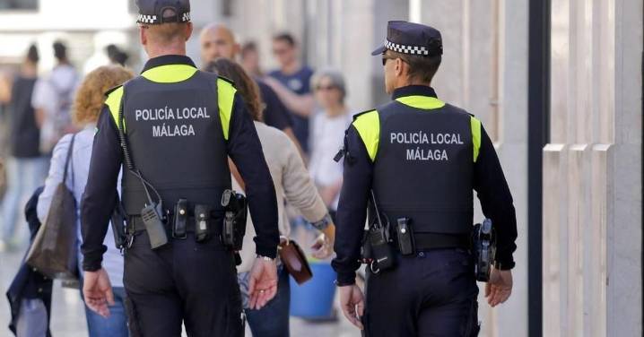 Dos detenidos en Málaga por hurtos y cargos fraudulentos en tarjetas