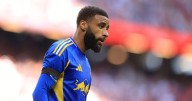 Leeds United team news vs Everton with Jayden Bogle and Dominic Calvert