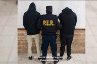 Detuvieron a dos jóvenes por agredir a policías durante un control vehicular