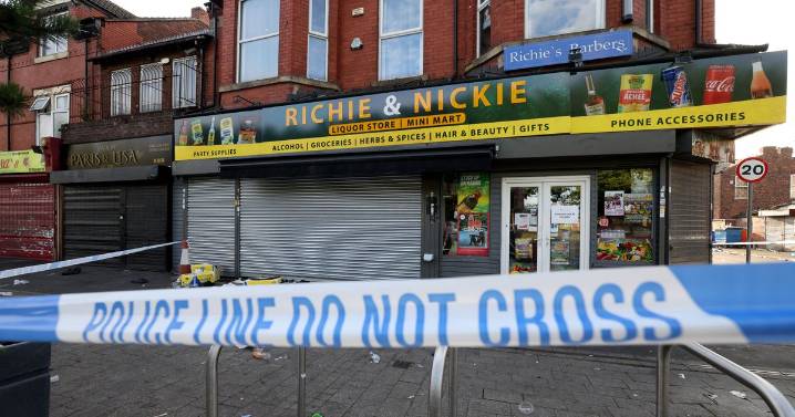 'We can't search people if they want to buy a pint of milk': Off-licence where security guard stabbed faces licensing hearing