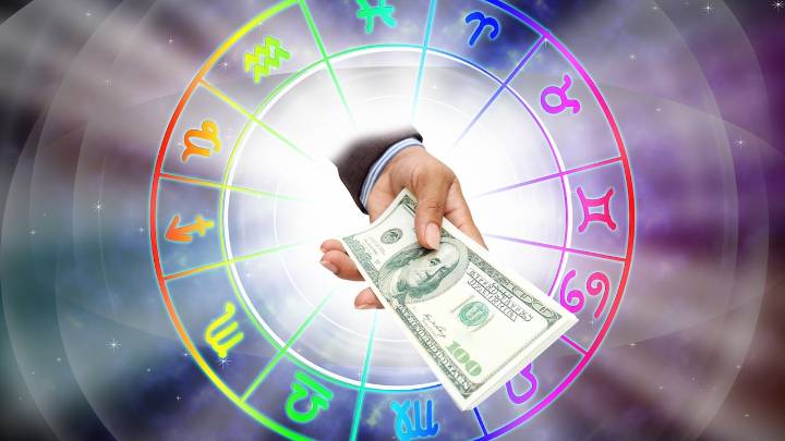 Los tres signos del zodiaco que tendrían excelentes noticias económicas en la segunda mitad de agosto, según la IA