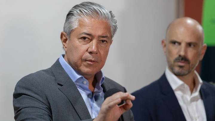 Figueroa quiere ser presidente del MPN, disputar las elecciones en la UNCo y homenajear a Sobisch