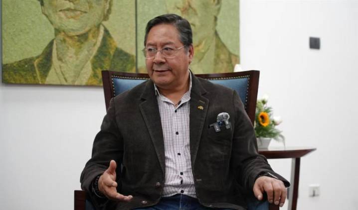 Presidente de Bolivia cambia a cúpula militar a tres días de elecciones