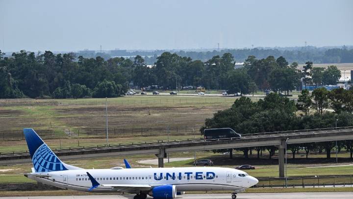 United Airlines resuelve el error generalizado en su sistema que provocó la suspensión de sus vuelos en EEUU