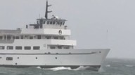 VIDEO | El huracán Erin sacude un ferry en Rhode Island