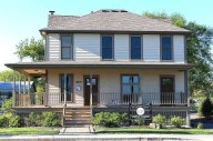 Huntley announces vendors for new Shops on Main