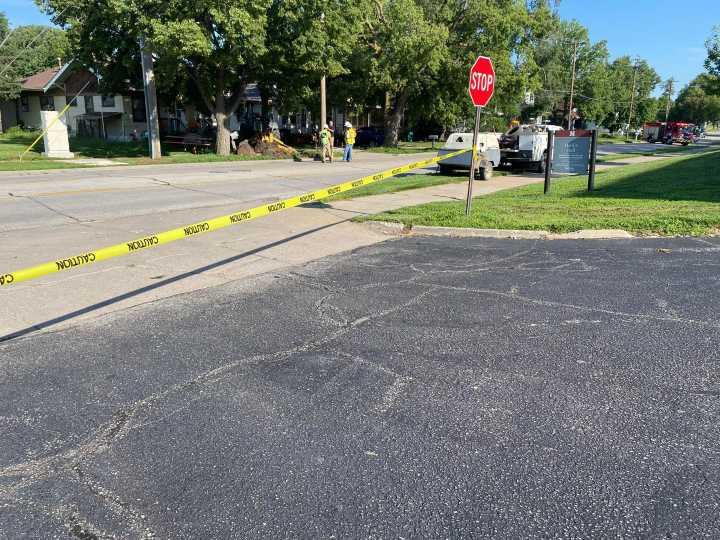 Crews respond to 'major gas leak' near UNL's East Campus, police say
